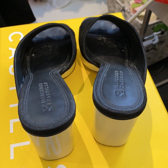 Mercedes Castillo Sandals - Picture 4 of 6